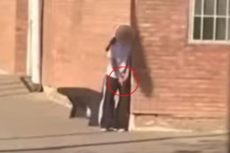 Mendoza: la adolescente de 14 años entregó el arma y fue trasladada a un hospital