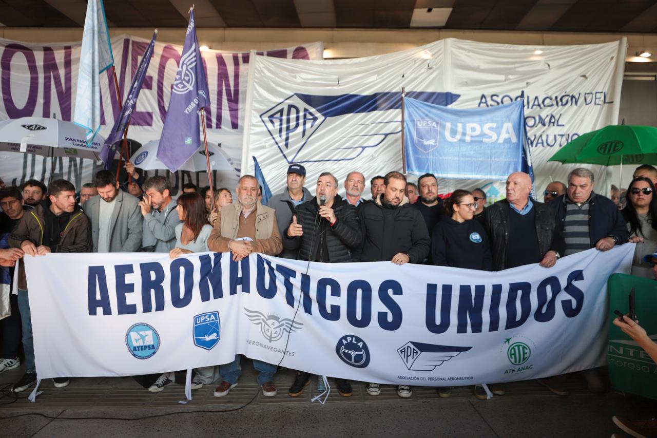 Este lunes realizarán 21 asambleas en aeropuertos y podrán haber demoras en vuelos
