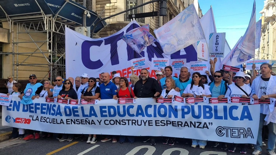 Fuerte paro docente contra el ajuste educativo: alto acatamiento en La Pampa