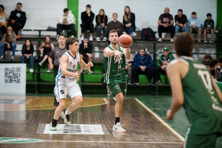 Básquetbol: comenzaron los playoffs de la Liga Pre Federal y se conoce el programa de los próximos días