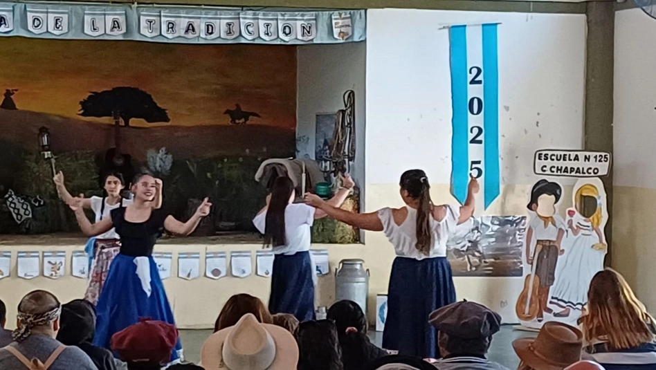 Chapalcó: la Escuela Hogar celebró con una gran jornada tradicionalista