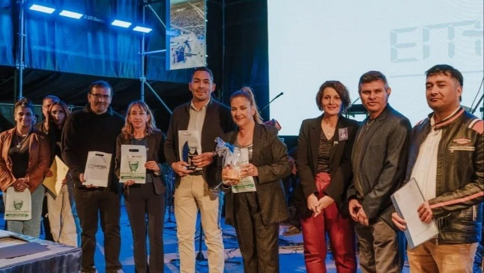 Fiesta Provincial del Petróleo y la Energía: Catriel y 25 de Mayo avanzan en cooperación turística