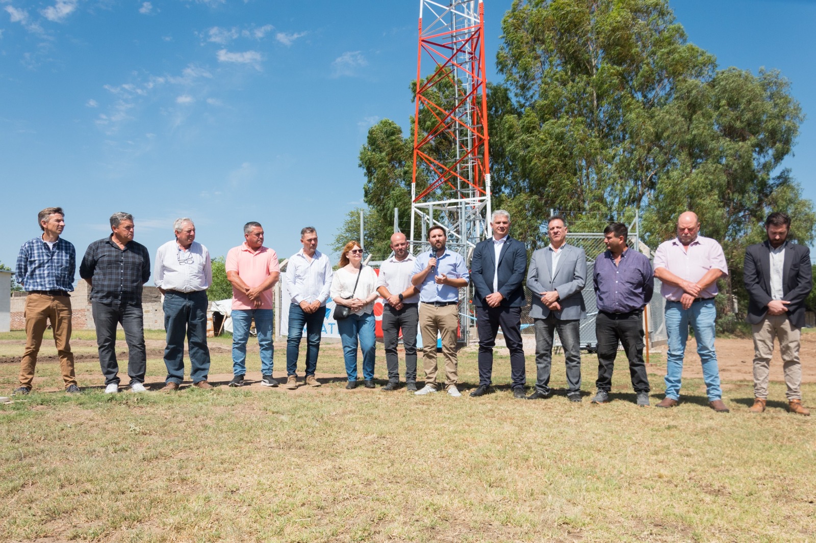 Villa Mirasol: inauguraron la nueva torre de telecomunicaciones 4G
