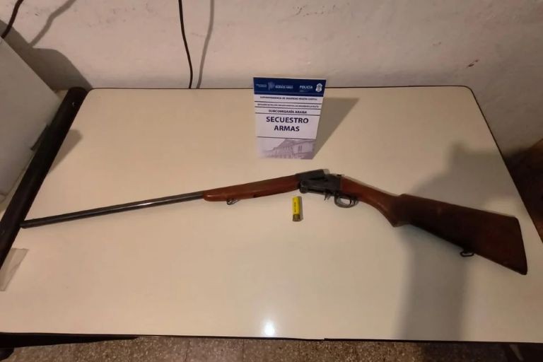 La Plata: asesinó al vecino porque sus hijos tiraban fuegos artificiales