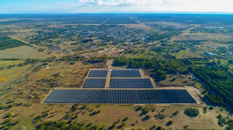 Medio nacional destaca que “La Pampa alcanza un tercio de energías renovables con ayuda de la petrolera local”