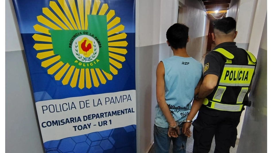 Toay: robaron y desarmaron una motocicleta y demoraron a un joven