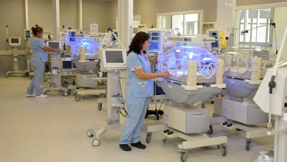 En 14 años los nacimientos cayeron un 45 % y anticipan menos matrícula escolar