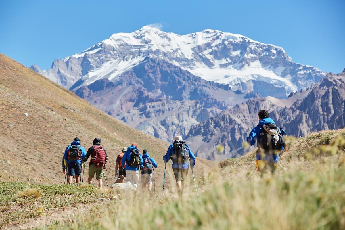Tragedia en el Aconcagua: un montañista ruso murió a pocos metros de la cumbre