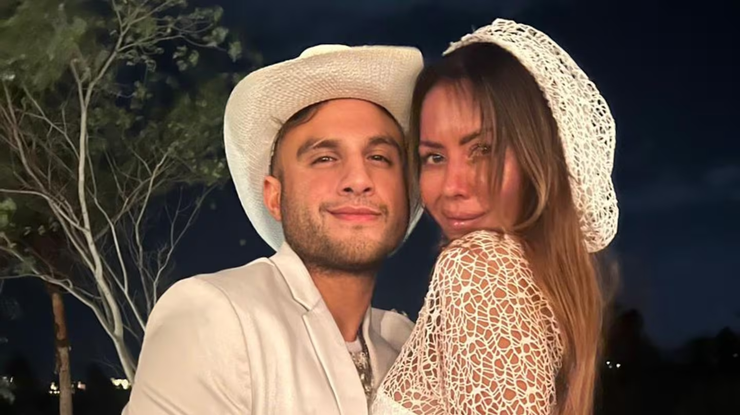 Qué dijo Karina Jelinek sobre el video con un hombre en el desfile de Punta Fashion Sunset que se viralizó