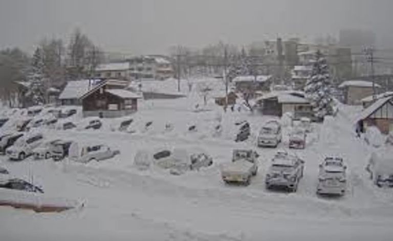 Japón bajo cero: una ola de frío histórica deja decenas de muertos y cientos de heridos
