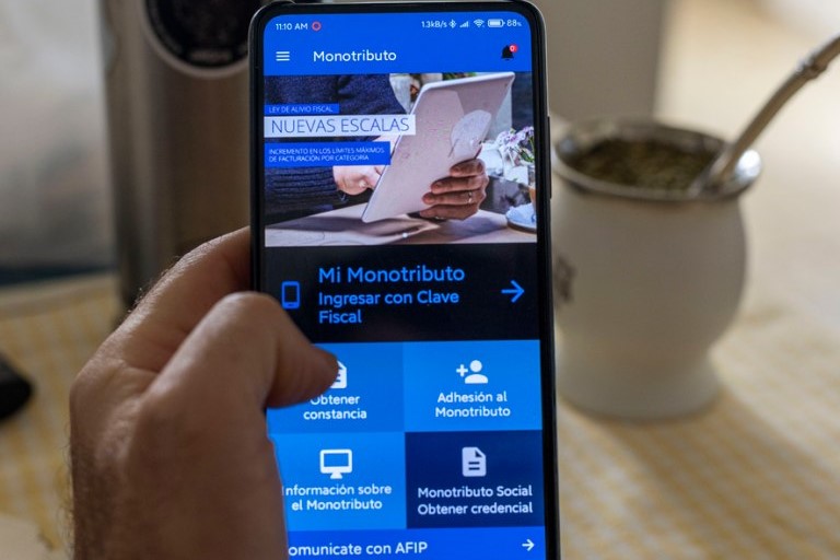 ARCA recategoriza de oficio a monotributistas