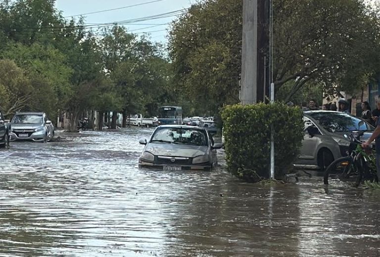 El Gobierno provincial articula acciones para atender los daños ocasionados por la tormenta en Santa Rosa