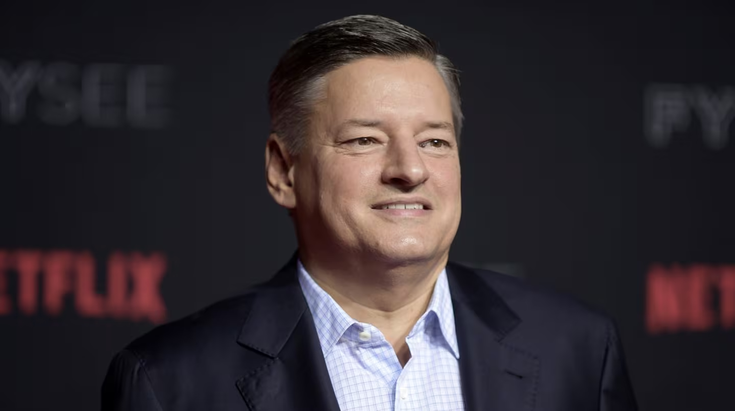 El jefe de Netflix respondió a las críticas de Donald Trump: “Esto es comercial, no político”