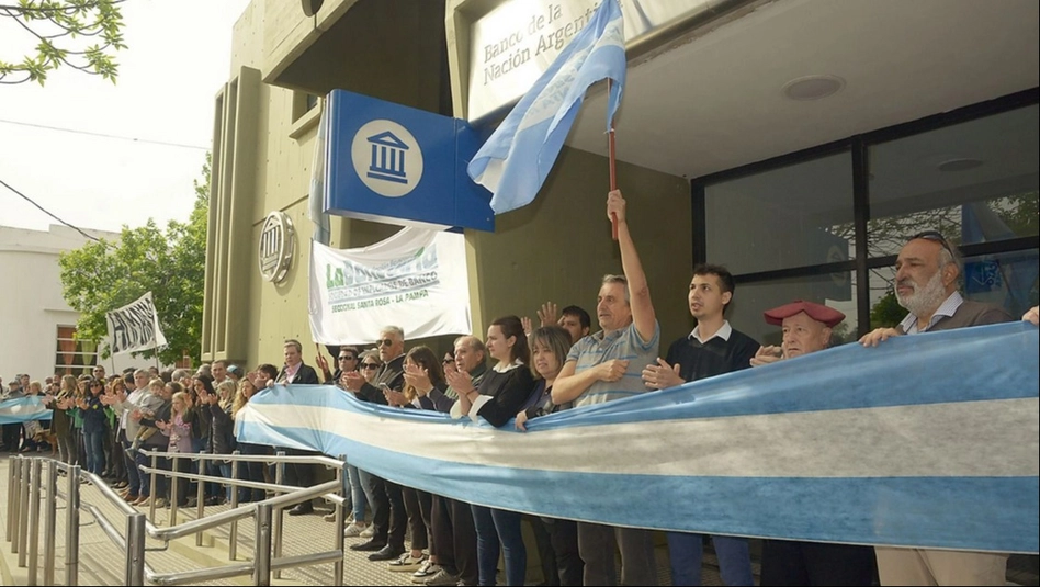 Santa Rosa: el Gobierno nacional cierra la agencia regional del Tesoro y afecta a trabajadores locales