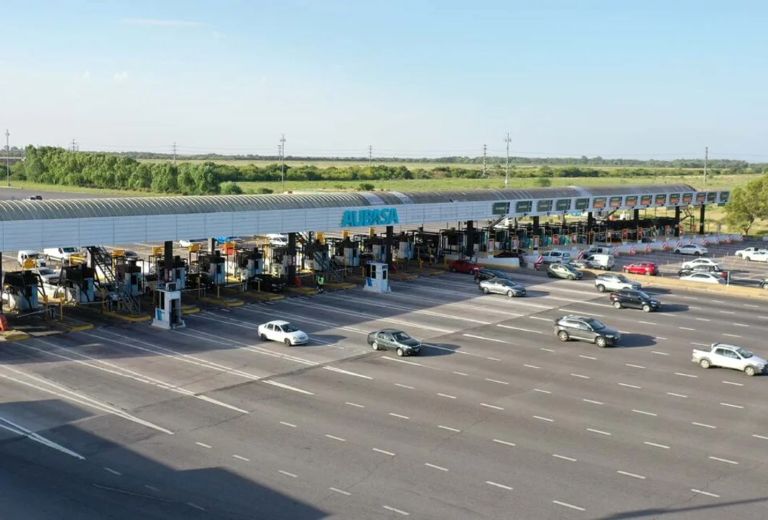 Nuevo aumento de peaje en Panamericana y Acceso Oeste, pasará a costar el doble sin TelePASE