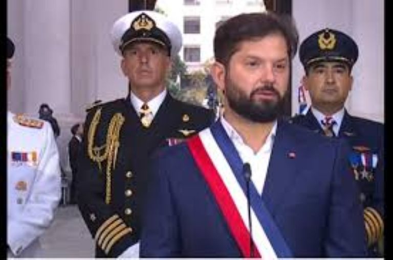 Chile: Boric le deseó éxito a Kast y pidió mantener una prensa libre y fiscalizadora