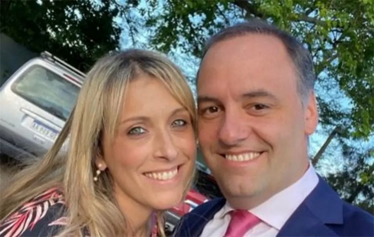 La persona que filmó a Adorni, eje de contradicciones en el Gobierno